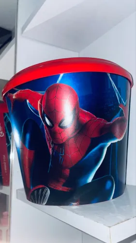 Balde de pipoca do nome aranha