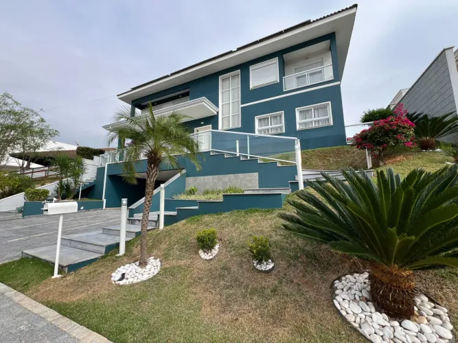 Casa para venda com Piscina à Venda no Terras de São Carlos