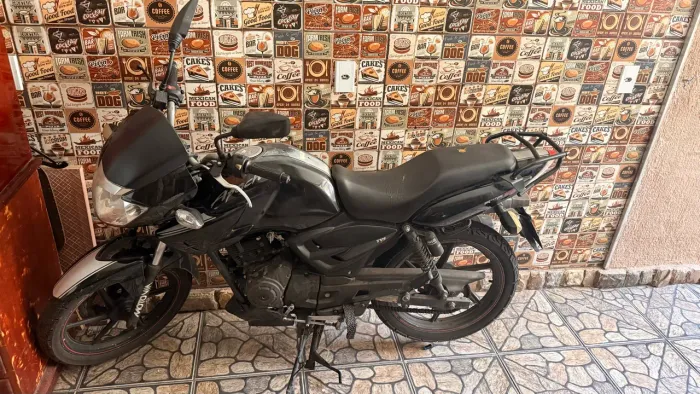Moto Apache Dafra