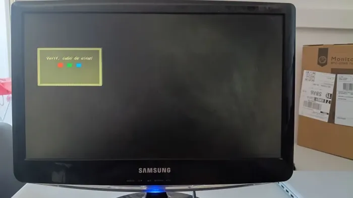 Monitor Samsung SyncMaster B1930 (Defeito)