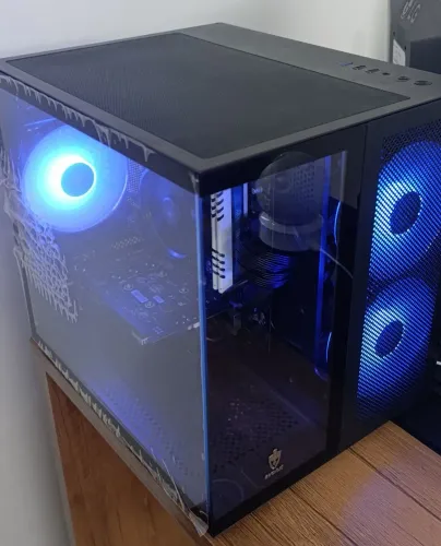 CPU Ryzen 7 2700, 16 Gigas Memória, SSD NVME WD 250 Gigas, Fonte 600w, RX 550