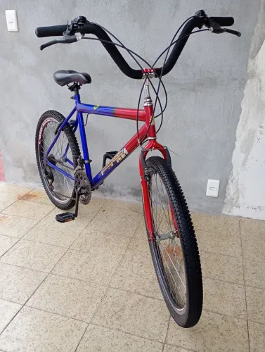 Bicicleta Skyline aro 26 - Ótimo estado!