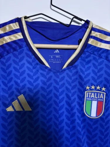 Camiseta Itália 2025
