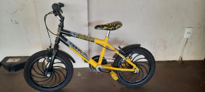 Bicicleta infantil batman