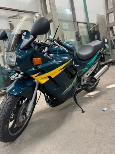 RARIDADE SUZUKI GSX F 750 1996 41.000 KM 