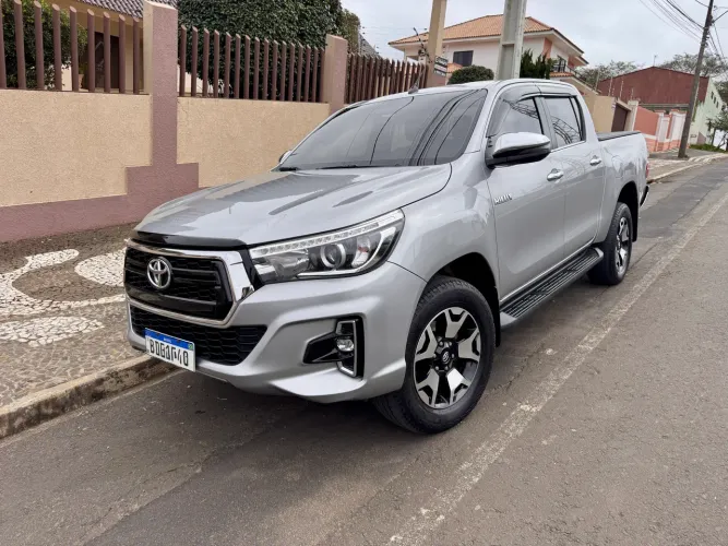 Toyota Hilux CD SRX 4X4 2.8 TDI 16V Diesel Aut. 2019