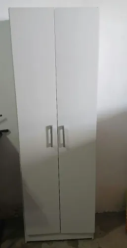 Armário multiuso 