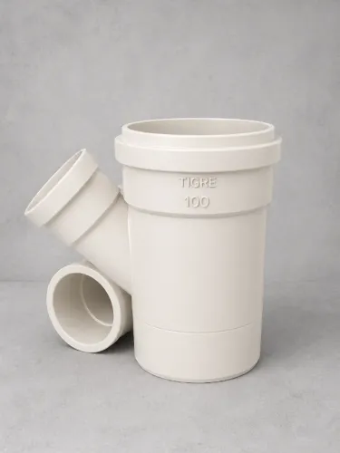 Conexão de Esgoto Tigre 100mm PVC | Joelho 45° com Entrada