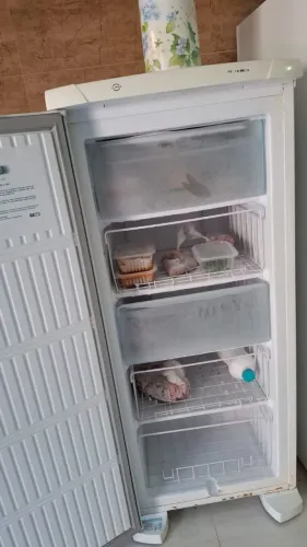 FREEZER ELECTROLUX
