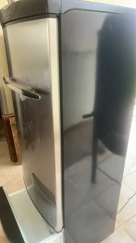 Geladeira inox Brastemp