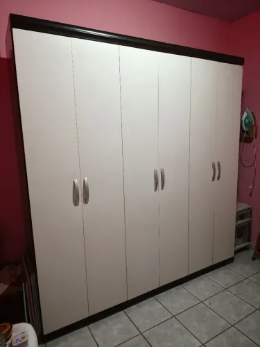 Guarda-roupas de casal