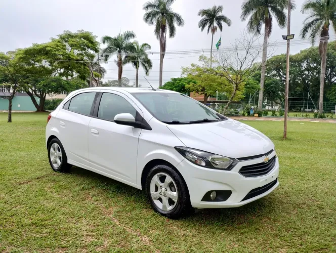 Chevrolet Onix Hatch LT 1.4 8V Flex Mec. 4P 2019
