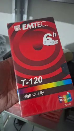 Fita Vhs Emtec Lacrada Virgem