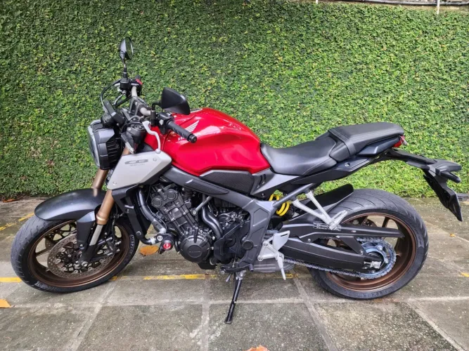 A moto mais nova de Recife
