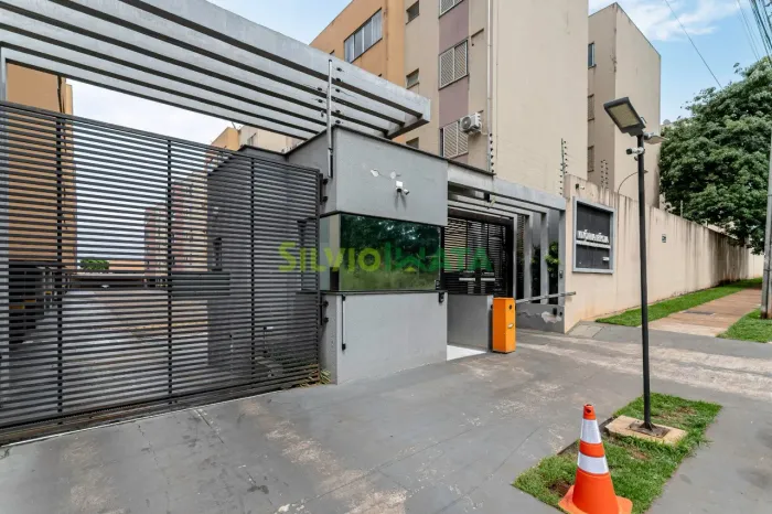 EXCELENTE APARTAMENTO MOBILIADO, COM 02 QUARTOS SENDO 01 SUÍTE, PARA MORAR NO PARQUE RESID