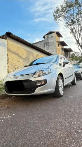 Fiat Punto Attractive 1.4 Fire Flex 8V 5P 2013