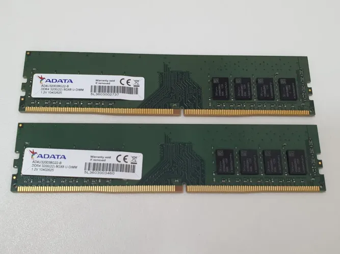 Memória RAM Desktop 16GB DDR4 3200MHz Adata - Impecável/Testada