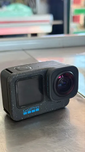 Gopro 12 black + max lens 2.0