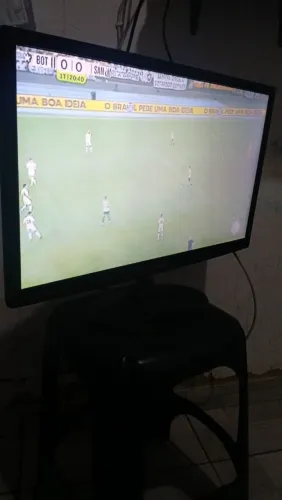 Tv LCD 24 polegadas