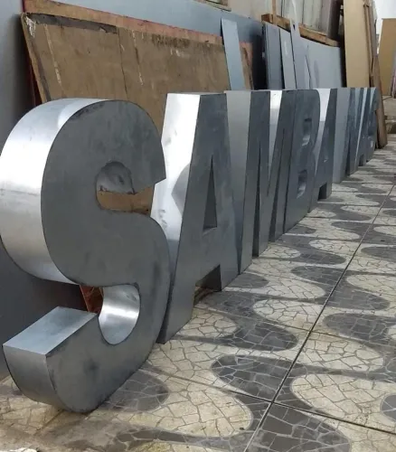 LETRAS CAIXA