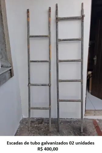 Escadas de 2m de tubo Galvanizado 
