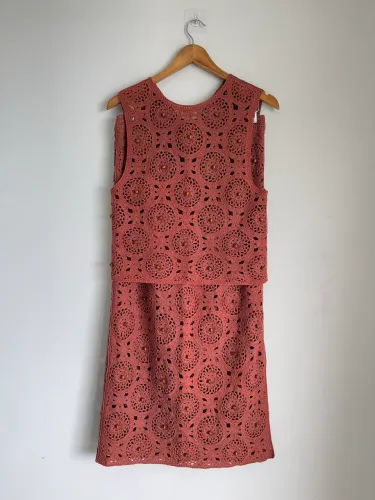 Conjunto artesanal feminino