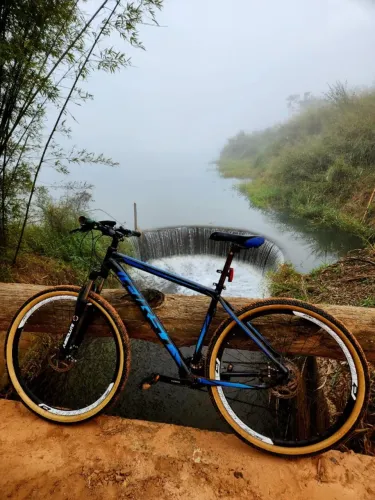 Bicicleta First Shelby 24V Aro 29