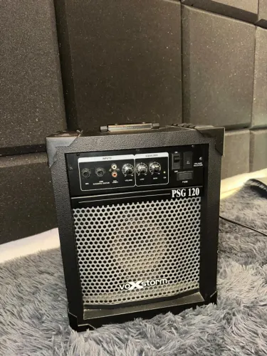 Caixa de som amplificadora Voxstorm