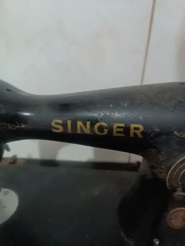 Máquina de costura Singer 15C (raridade 1960) para reformar. (DESAPEGANDO) Freta grátis