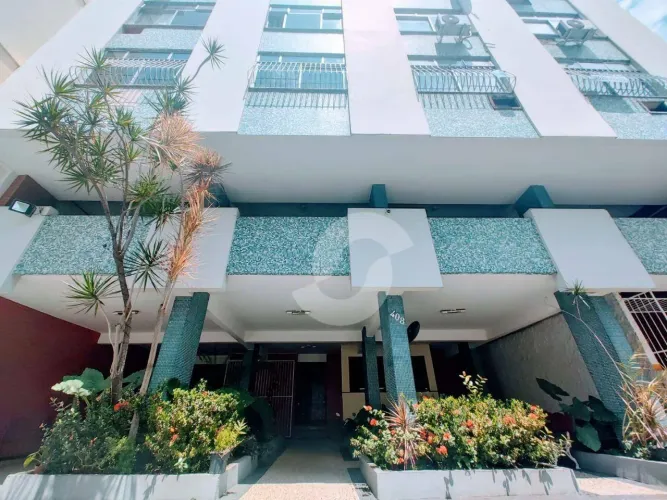 Apartamento com 2 dormitórios à venda, 72 m² por R$ 450.000,00 - Icaraí - Niterói/RJ