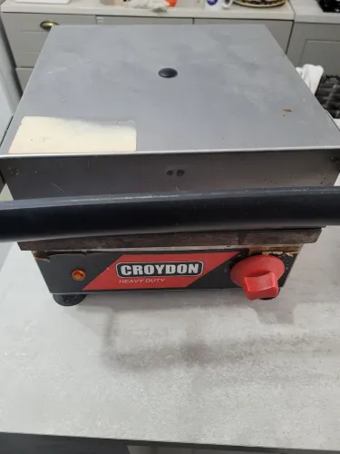Máquina de Crepes Suíço Croydon