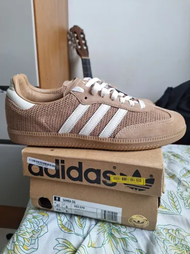 Tenis Adidas Samba cardboard 41( raro)