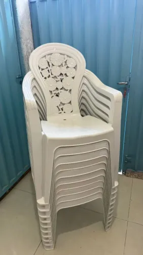 VENDE-SE CADEIRAS