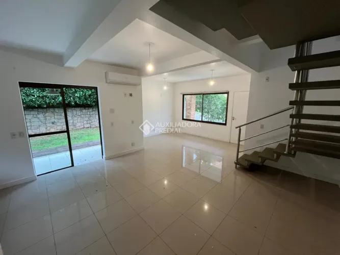 EXCLUSIVIDADE CASA CANTO DA LAGOA - CONDOMÍNIO FRENTE LAGOA