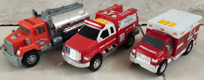 Carrinhos Hasbro Tonka Trucks
