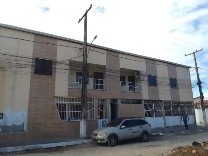 Alugo apartamento mobiliado em ótima localização