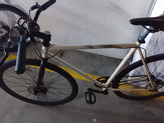 Bicicletaraf beke 10 700 com frei a disco  aro 29