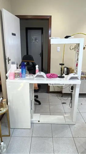 MESA MANICURE