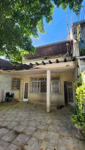 Casa 3 Quartos com Suíte e Terraço Amplo | Garagem para 2 Carros | Campinho