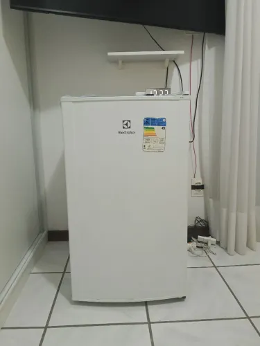 Frigobar Electrolux 122L RE120