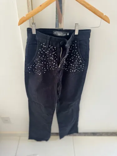 Calça preta flare 