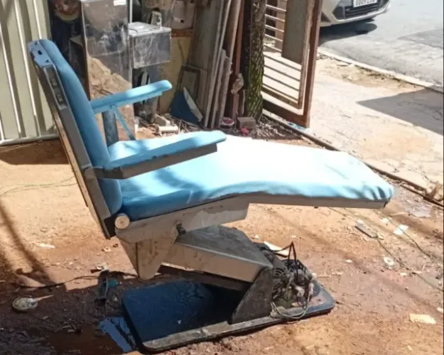 CADEIRA DE ODONTOLÓGICA