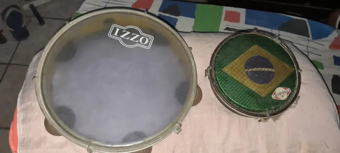 Pandeiro e tamborim