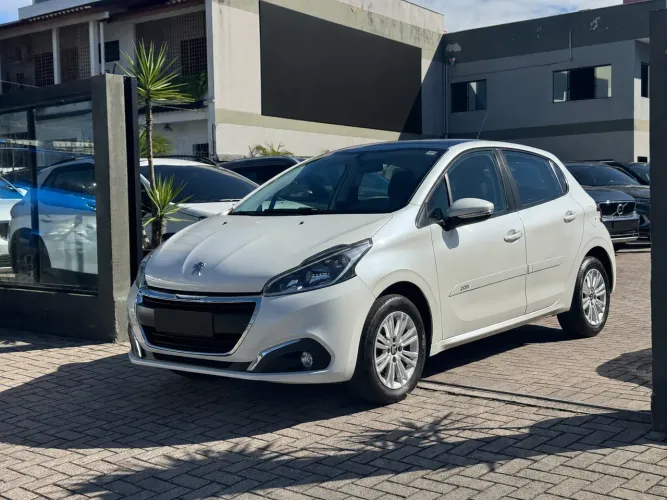 Peugeot 208 Allure 1.6 Flex 16V 5P Aut. 2018