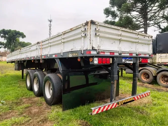 carreta guerra ano 2001 carga seca grade baixa rodas a disco