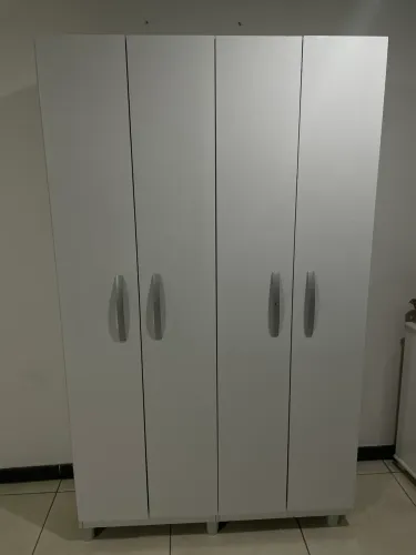 Armário Multiuso branco