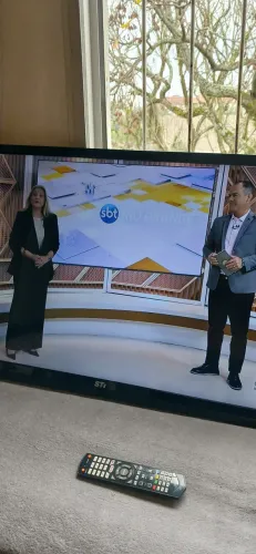Tv 42 polegadas STI slim full HD