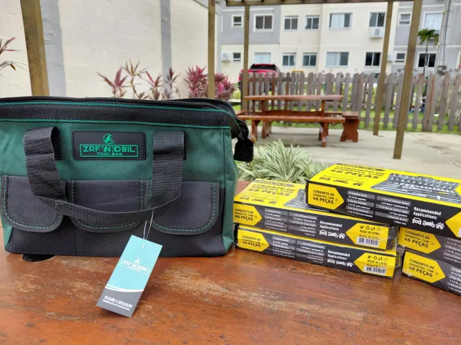 Kit Bolsa de ferramentas + jogo de soquetes e ponteiras com catraca