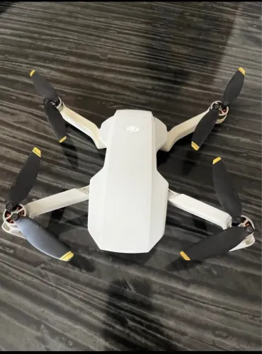 Drone dji mavic pro