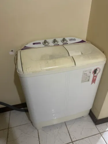 Tanquinho com centrifugar
